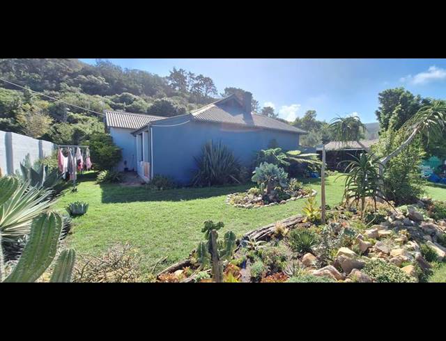 4 BEDROOM HOUSE FOR SALE IN GROOT BRAKRIVIER CENTRAL